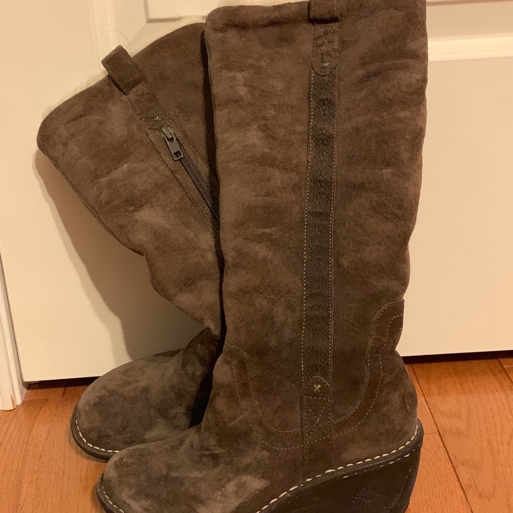 UGG Wedge Knee Boot SZ 5